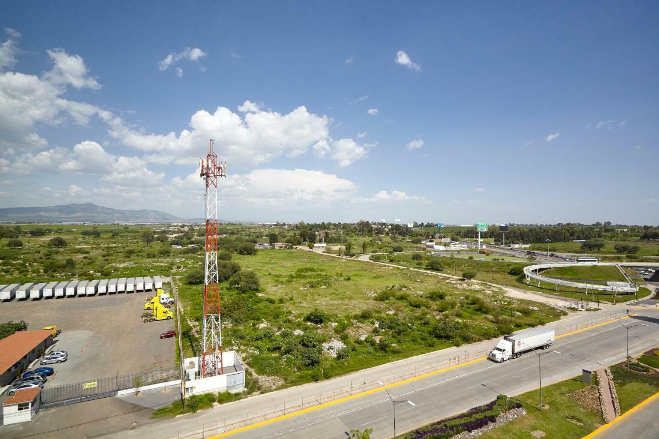 Fairfield Inn & Suites Silao Guanajuato Airport Exterior photo